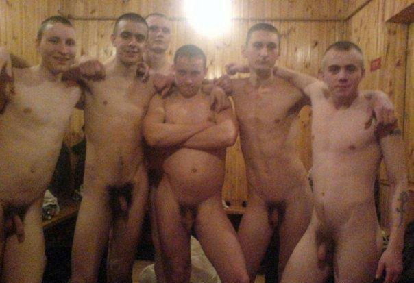 moplkrm_1 (1) soldiers naked in locker room