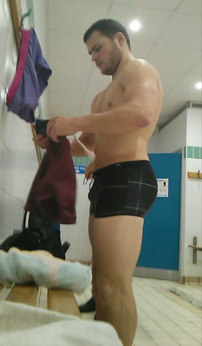 swimmer naked in changing room