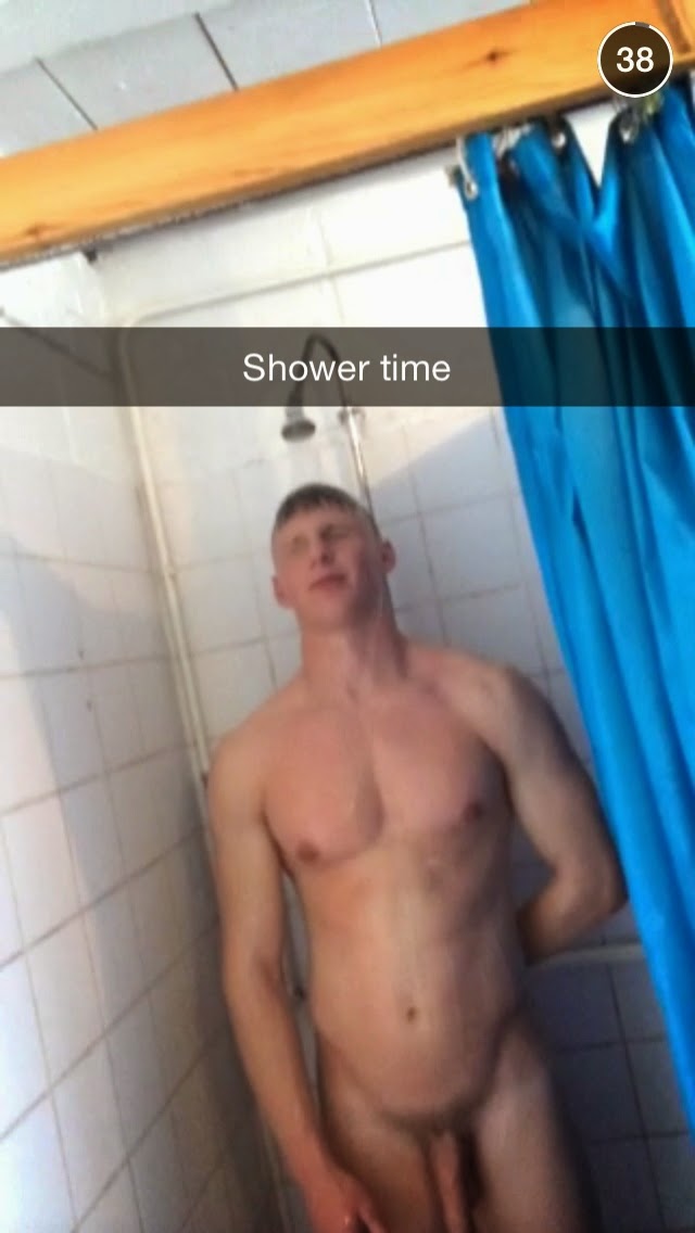 snapchat-naked-guy-showers-dick-caught