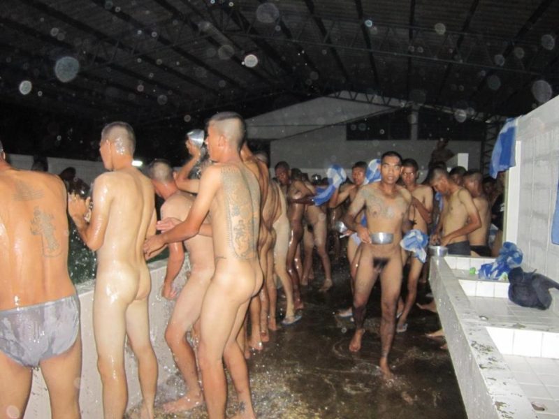 thailand-nude-soldiers