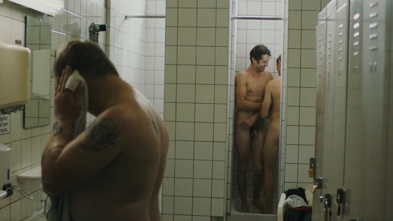 guys-playing-naked-in-showers